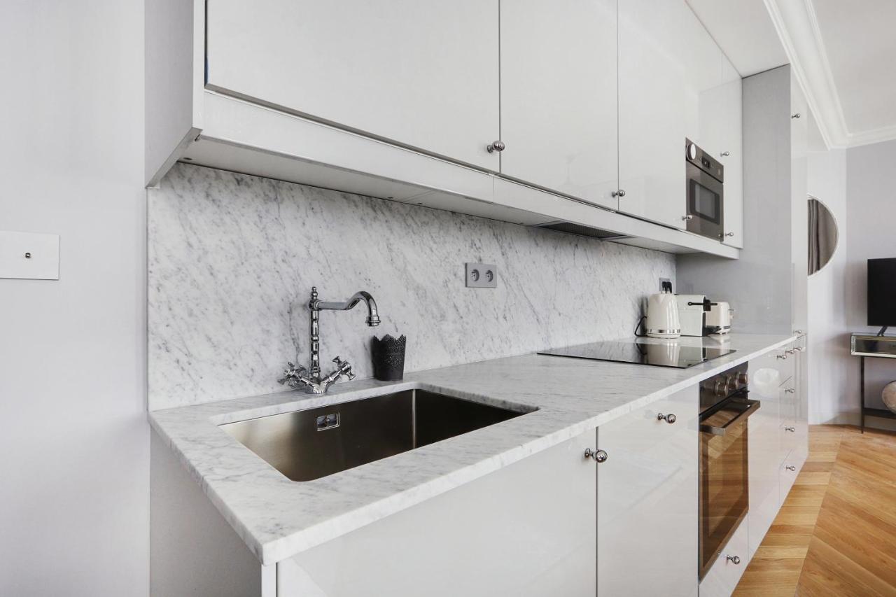 Pick A Flat'S Apartments In Opera Saint Lazarre - Rue De L'Isly Paris Exteriör bild