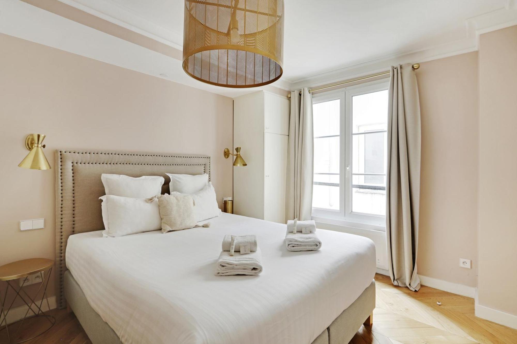 Pick A Flat'S Apartments In Opera Saint Lazarre - Rue De L'Isly Paris Exteriör bild
