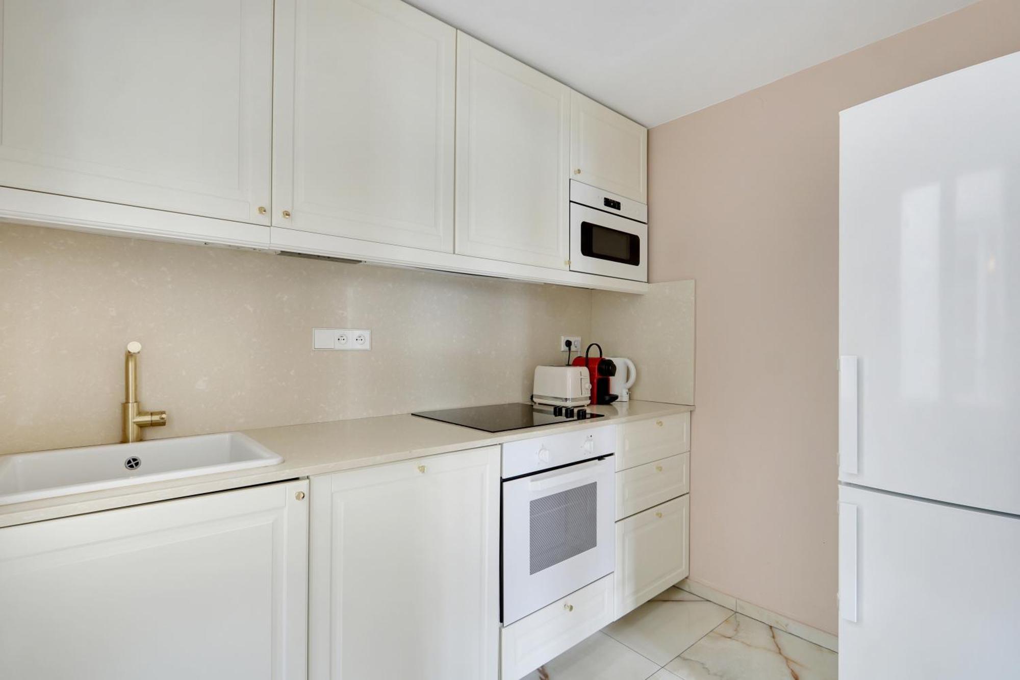 Pick A Flat'S Apartments In Opera Saint Lazarre - Rue De L'Isly Paris Exteriör bild